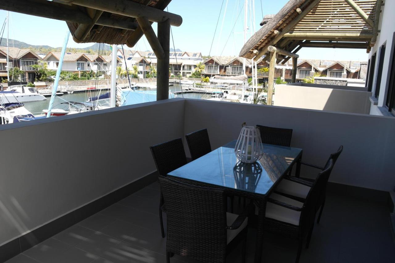 Immaculate Two Beds Luxury Marina Apartment Riviere Noire Bagian luar foto
